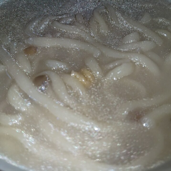レンズ豆スープの王子様おからスーパーカップ油そば麺